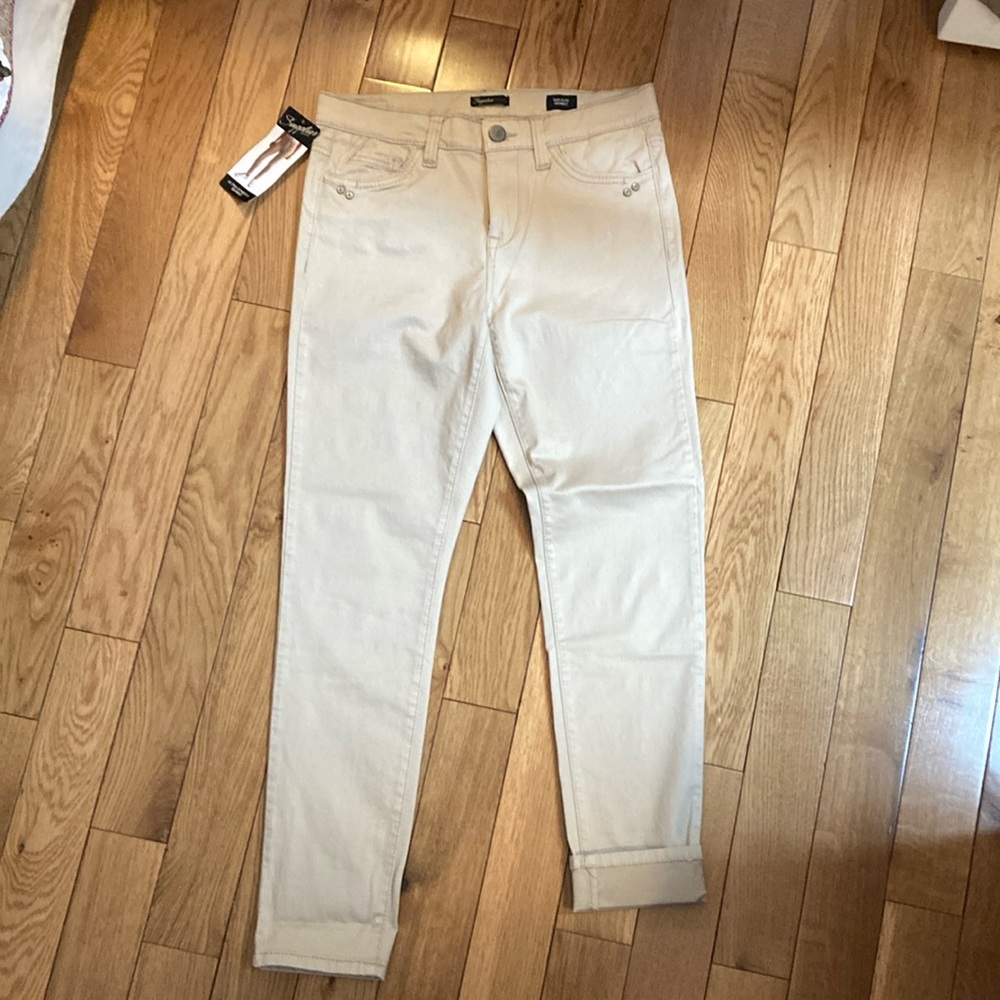 NWT! Supplies tan Skinny Jeans